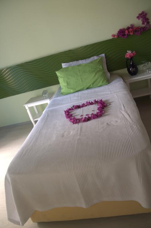 Pasalimani Hotel Çeşme Room photo