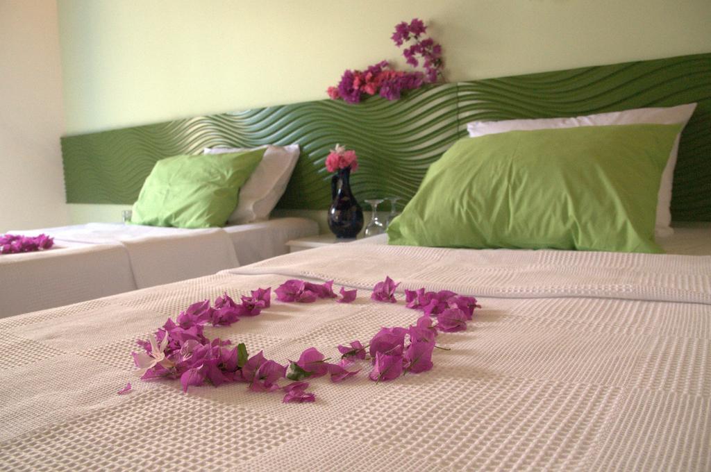 Pasalimani Hotel Çeşme Room photo