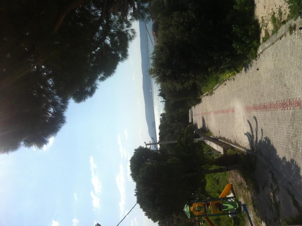 Pasalimani Hotel Çeşme Exterior photo