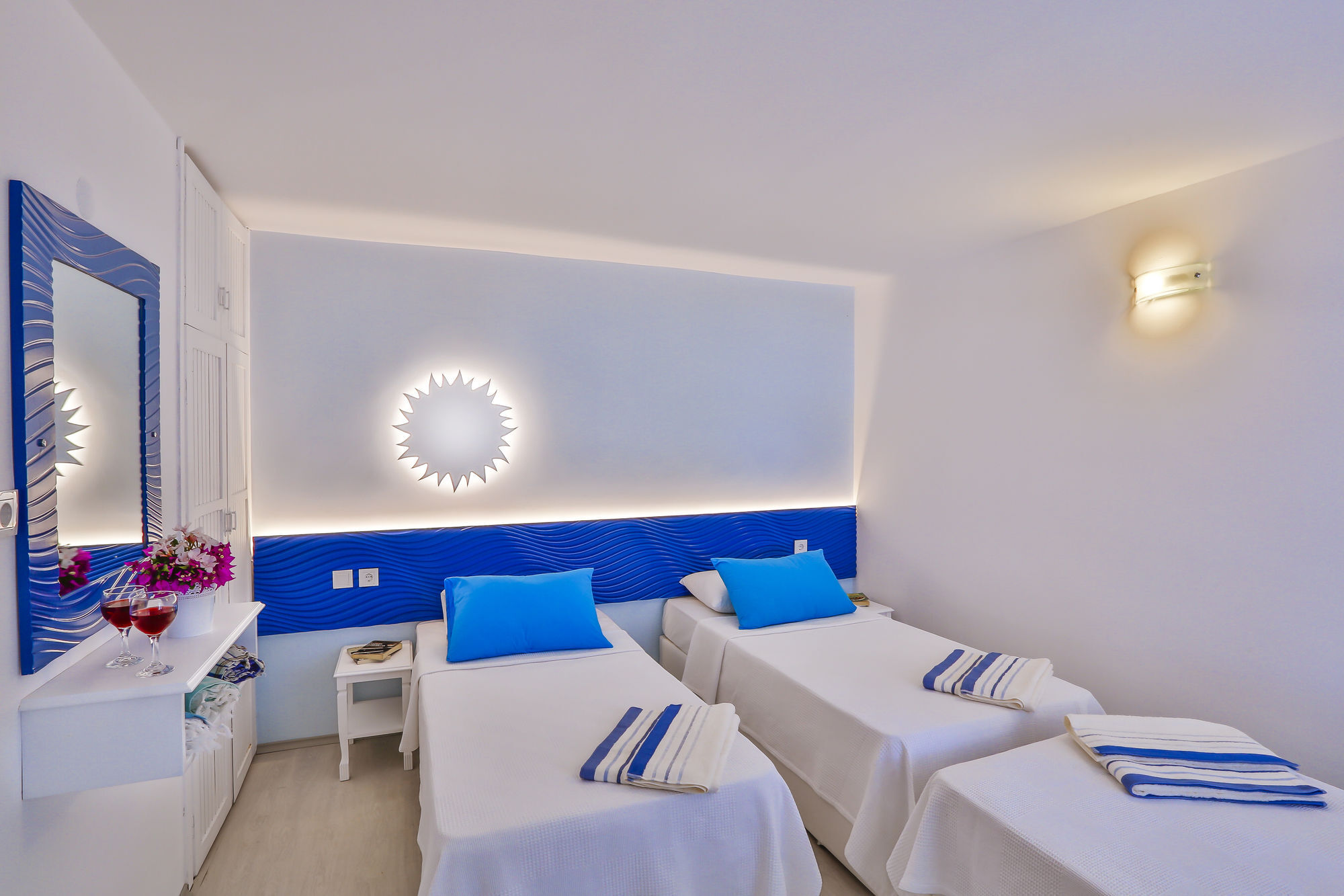 Pasalimani Hotel Çeşme Exterior photo